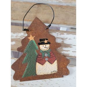 Crazy mountain snowman tree 2000 ornament metal country Xmas holiday tree